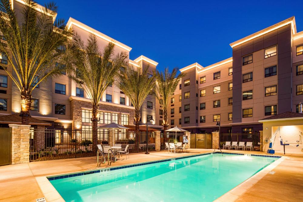 Staybridge Suites Irvine - John Wayne Airport by IHG